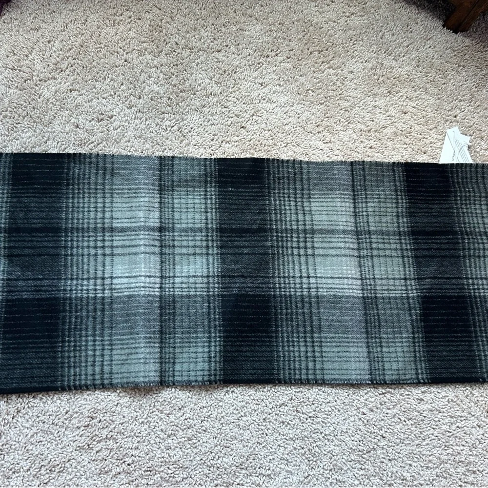 TODAY ONLY Vince Merino Wool Cashmere Classic Plaid Scarf/ Christmas Gift